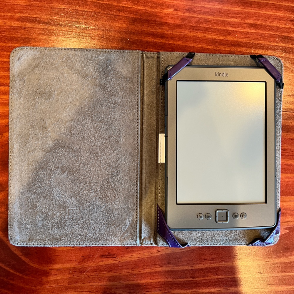 Amazon Kindle (4th generation)